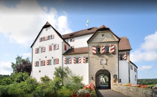 Burg Henfenfeld5 RED